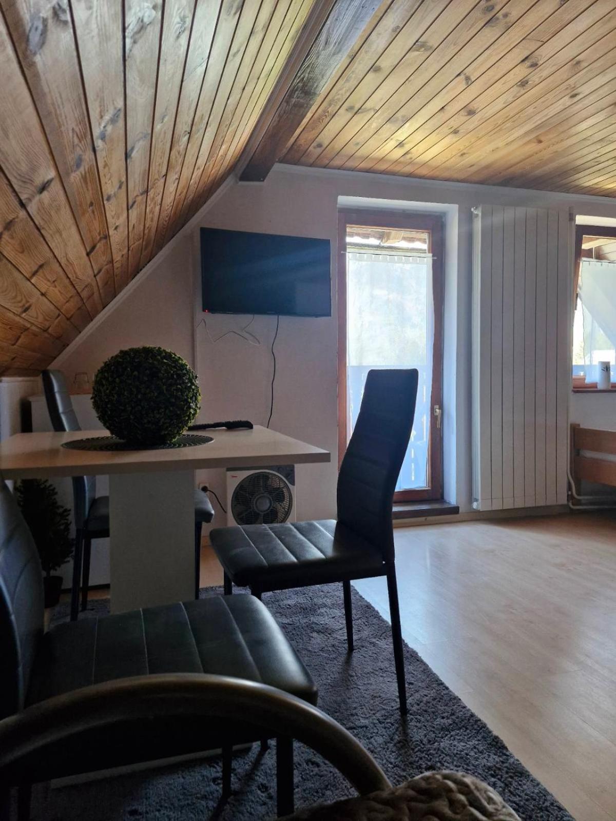 Kometer Soba Apartment Bovec Exterior photo